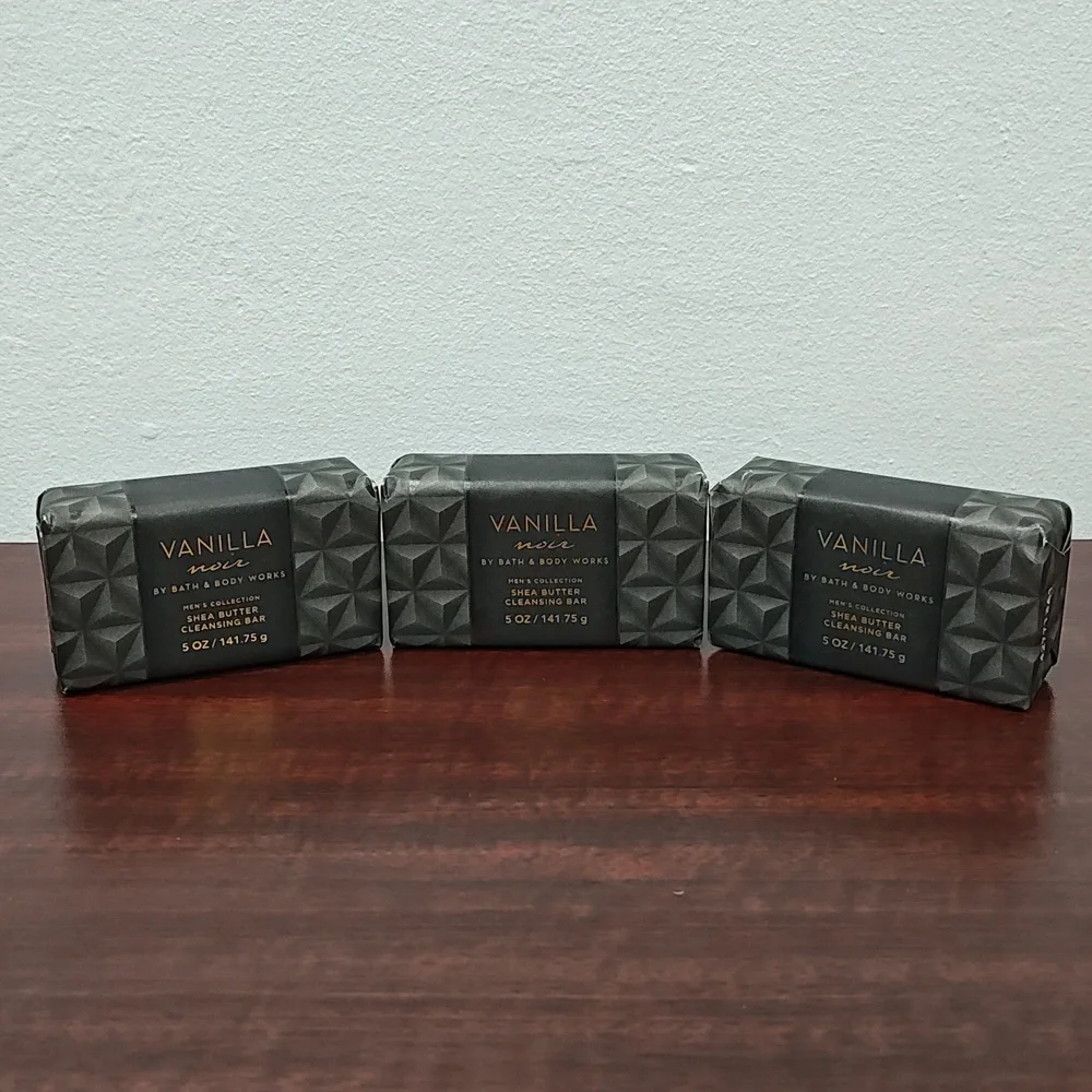 Bath & Body Works vanilla noir